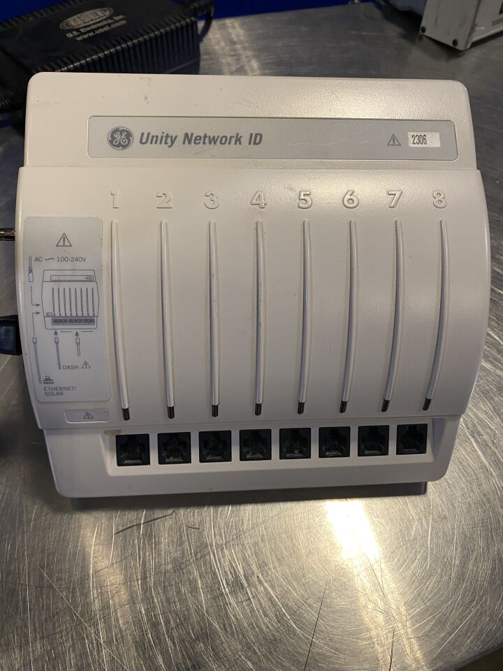 GE Solar 8000i Monitor