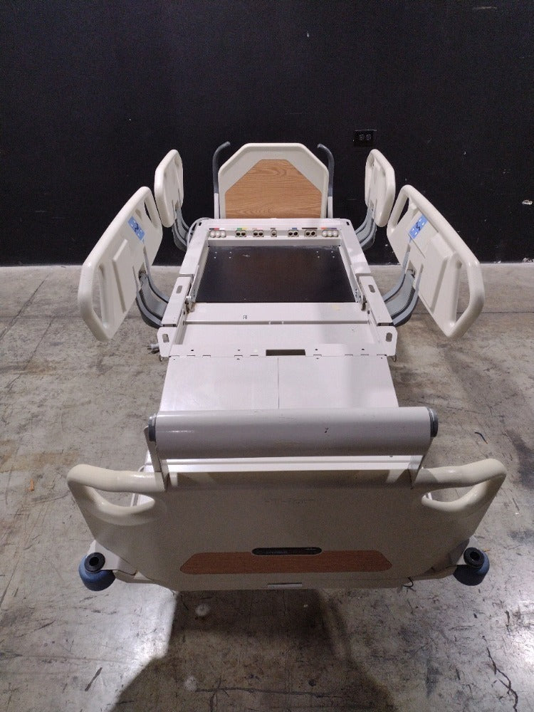 HILL-ROM TOTAL CARE HOSPITAL BED