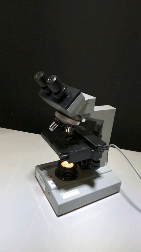 BRISTOLINE LAB MICROSCOPE WITH 4 OBJECTIVES