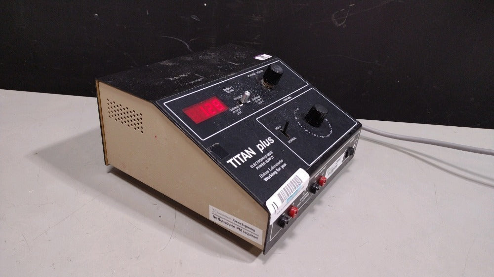 LOT #372 HELENA LABORATORIES TITAN PLUS ELECTROPHORESIS POWER SUPPLY