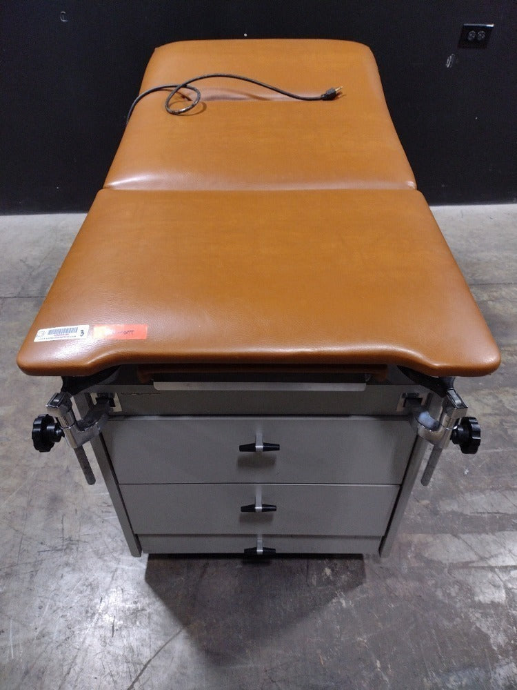 LOT #210 BELMONT MEDICAL EXAM TABLE