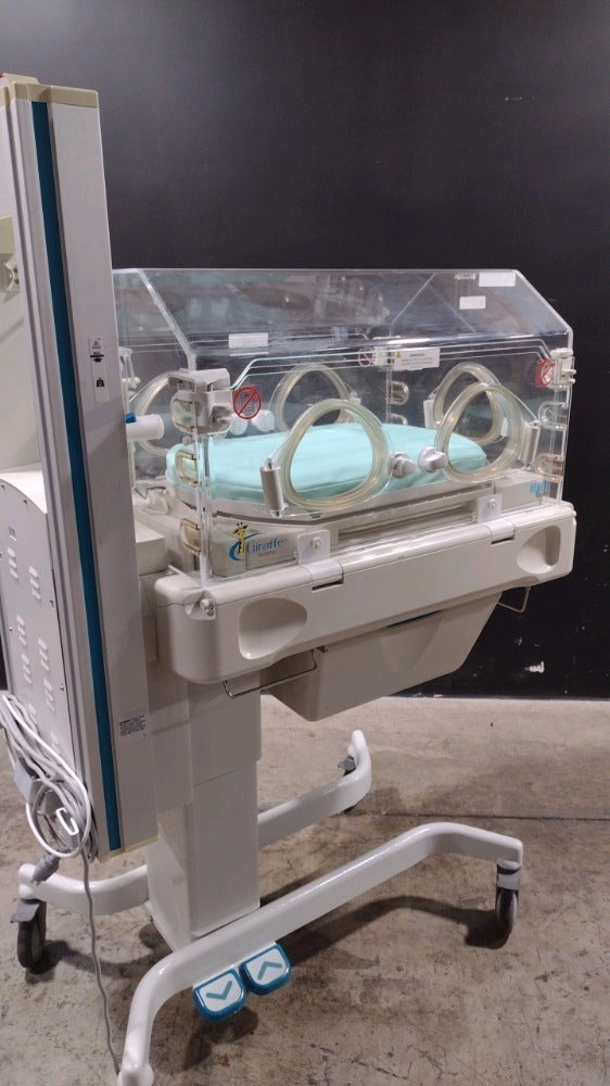 OHMEDA GIRAFFE INFANT INCUBATOR