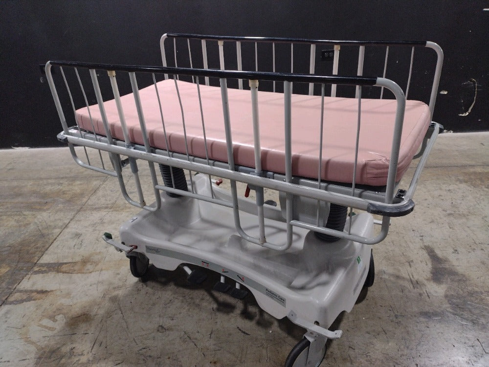 HAUSTED PEDIATRIC CARE INFANT CRIB