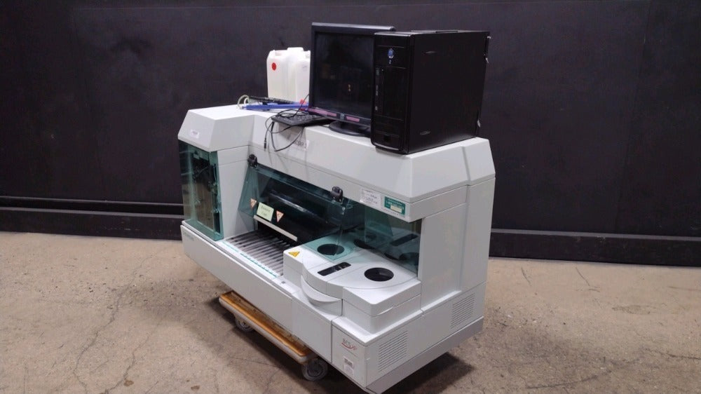 LOT #767 SIEMENS BCS XP LAB ANALYZER