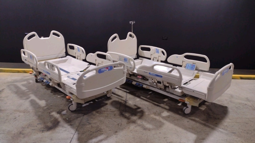 LOT OF HILL-ROM VERSACARE HOSPITAL BEDS