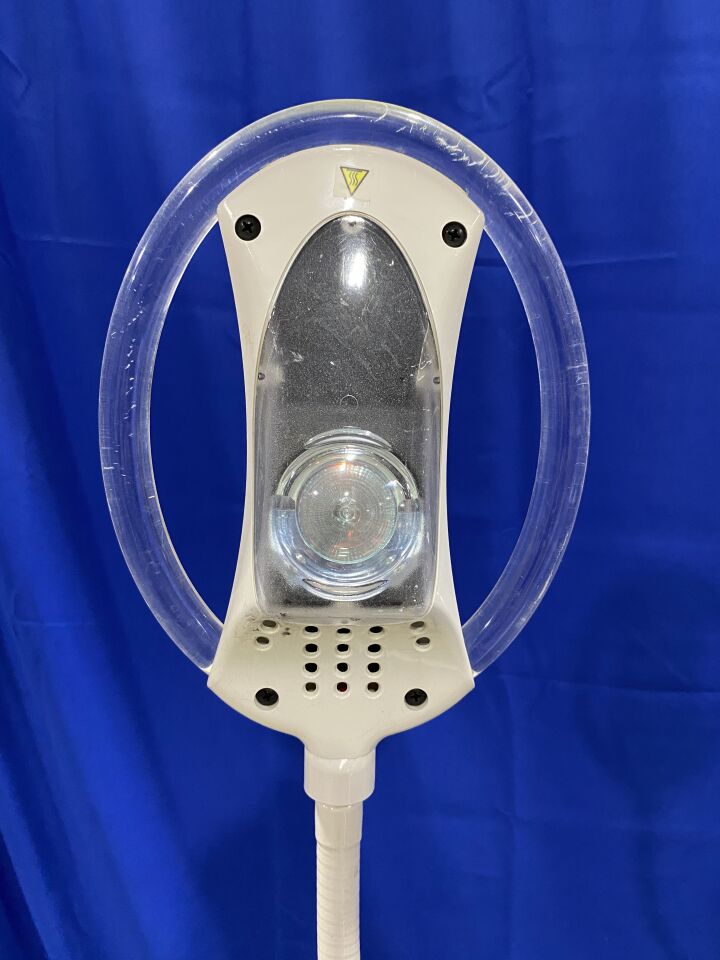 BURTON Super Nova Exam Light