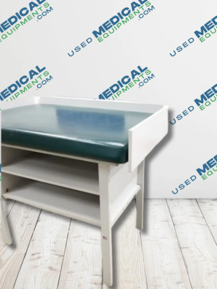 Winco 840 Pediatric Exam Table