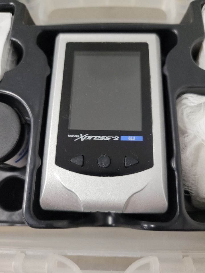 NOVA BIOMEDICAL StatStrip Express 2 56510 Glucose Analyzer