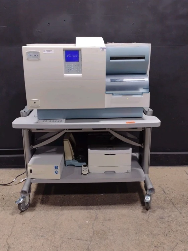 BIOMERIEUX VITEK 2 LAB ANALYZER