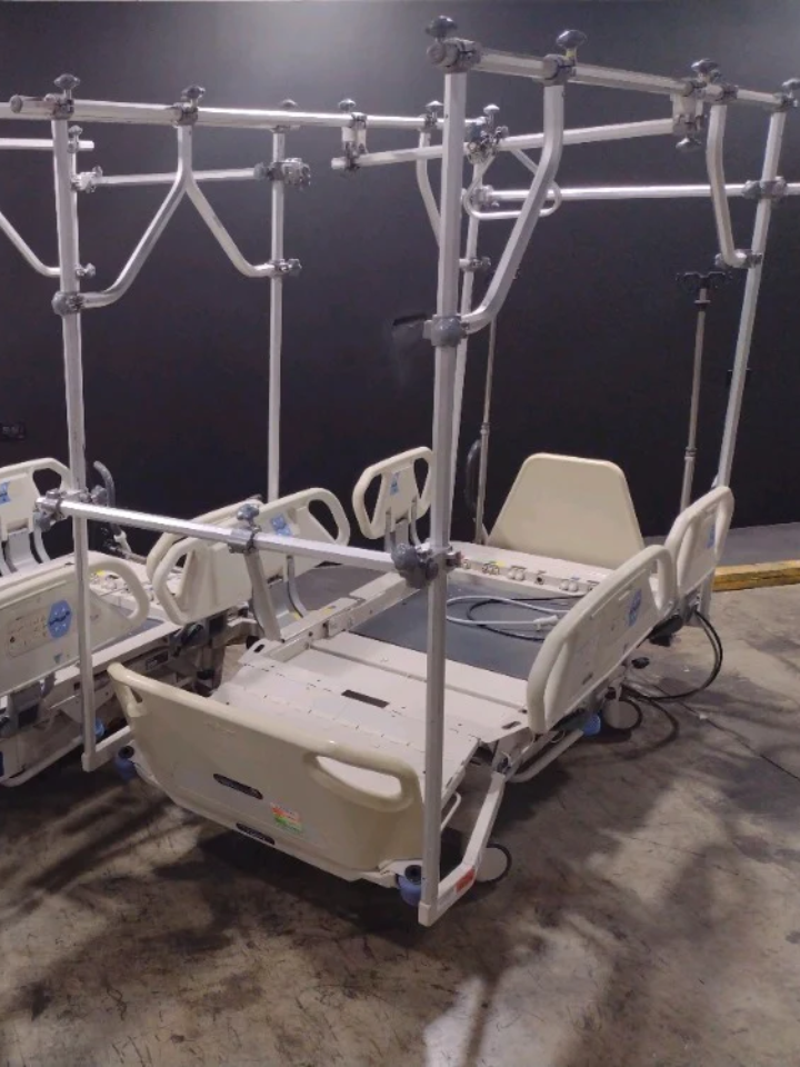 HILL-ROM TOTAL CARE SPORT 2 HOSPITAL BEDS